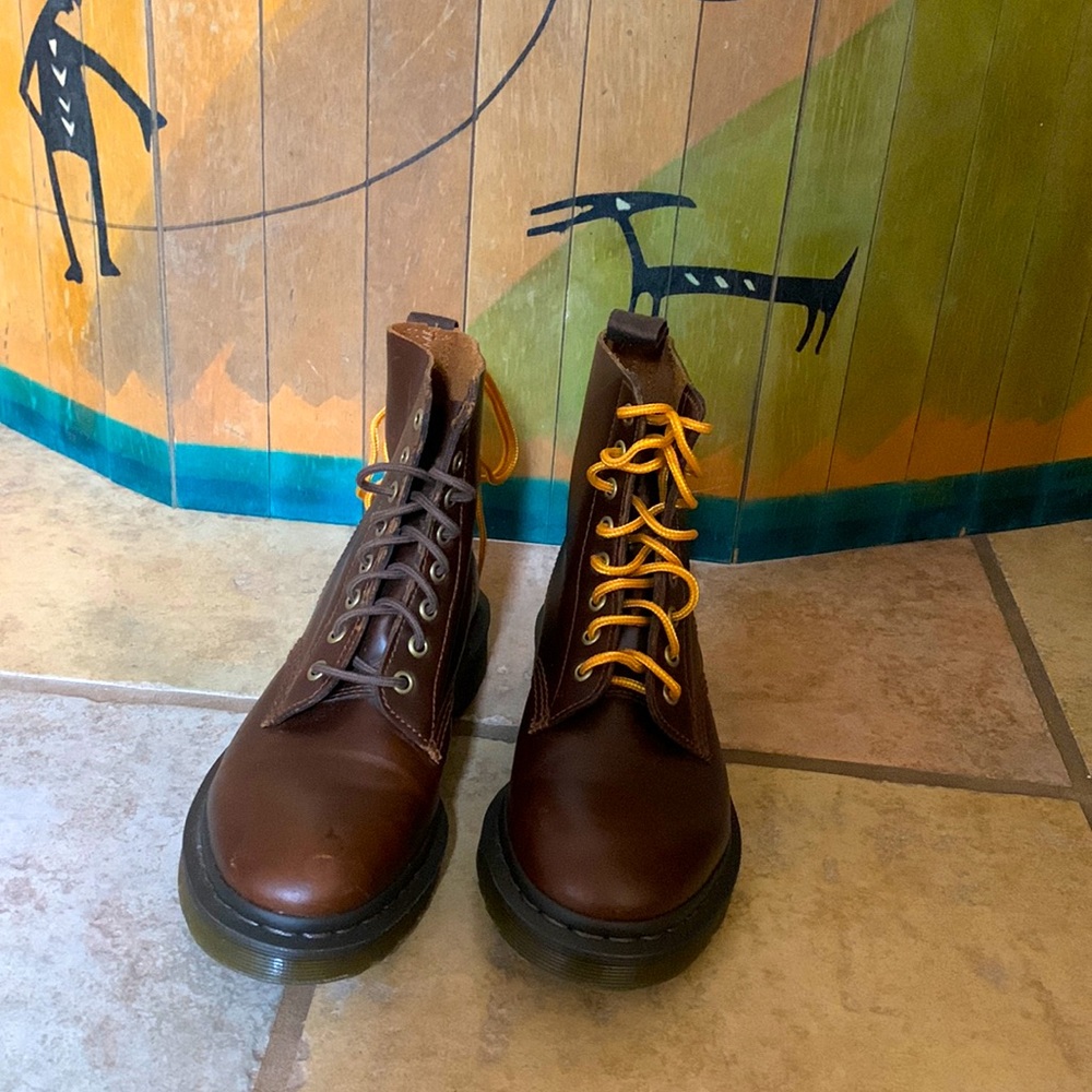 Dr. Martens Pascal rich chocolate brown 🍂